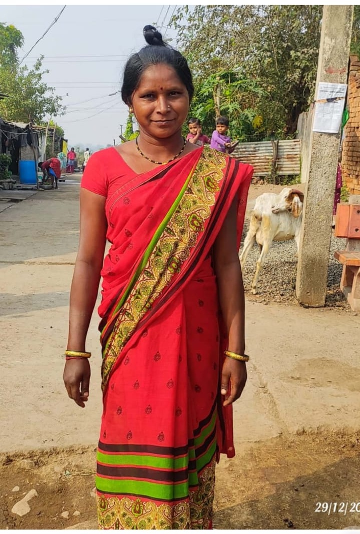 सौ. वंदना भास्कर जुनघरे